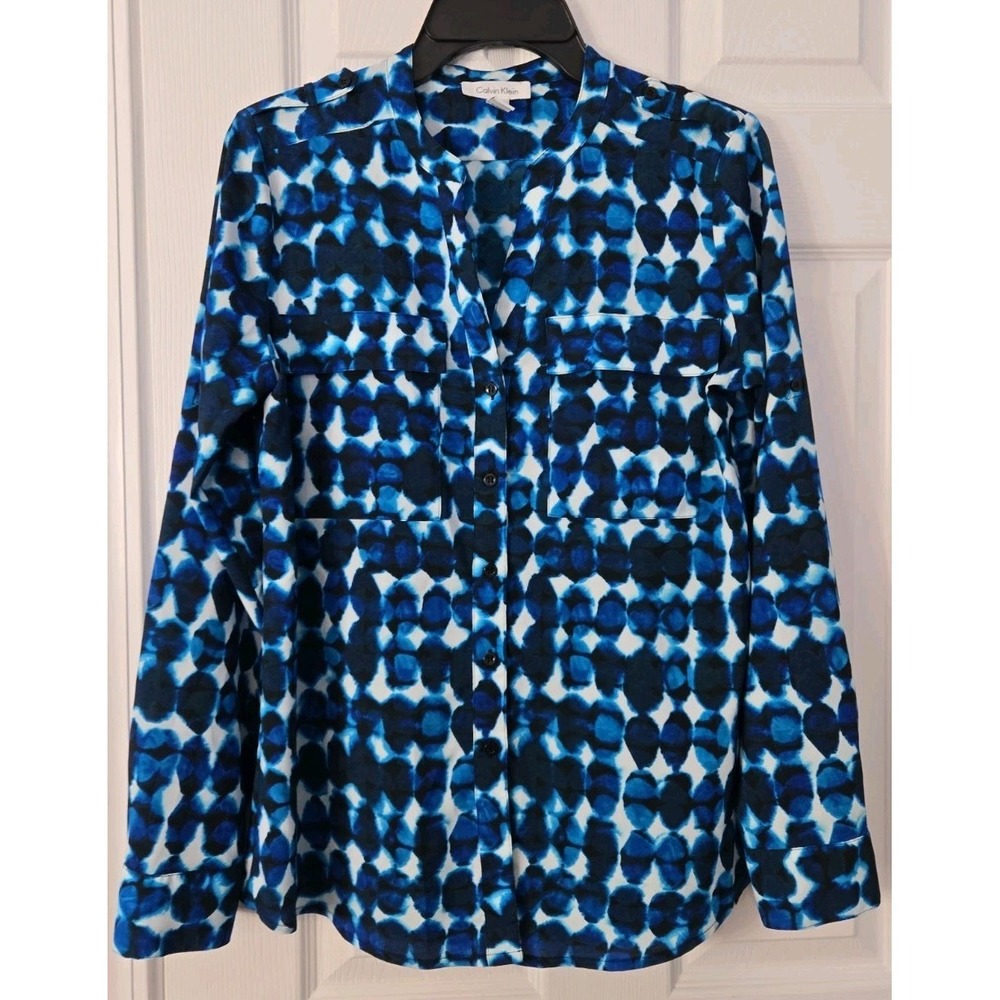 Calvin Klein Womans Long Sleeve Shirt Size Small Blue & White Geometric Print